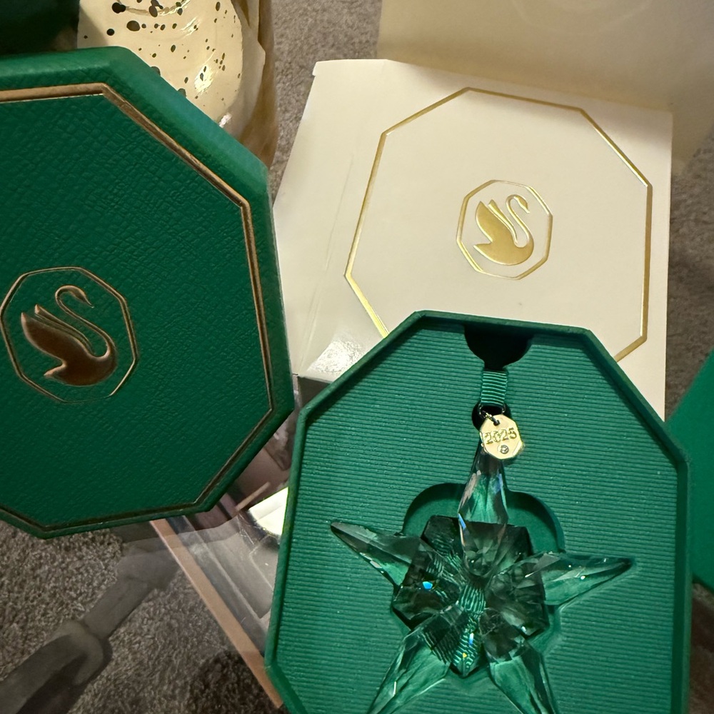 Swarovski Emerald Crystal Star Ornament